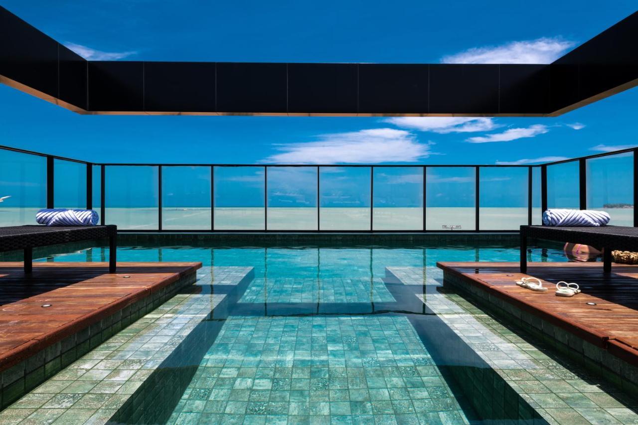Ba'Ra Hotel Жуан-Песоа Экстерьер фото The rooftop pool at the hotel